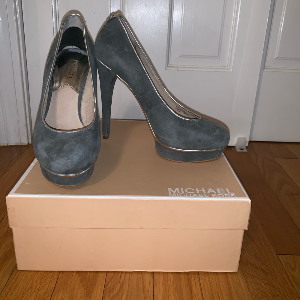 Micheal Kors heels